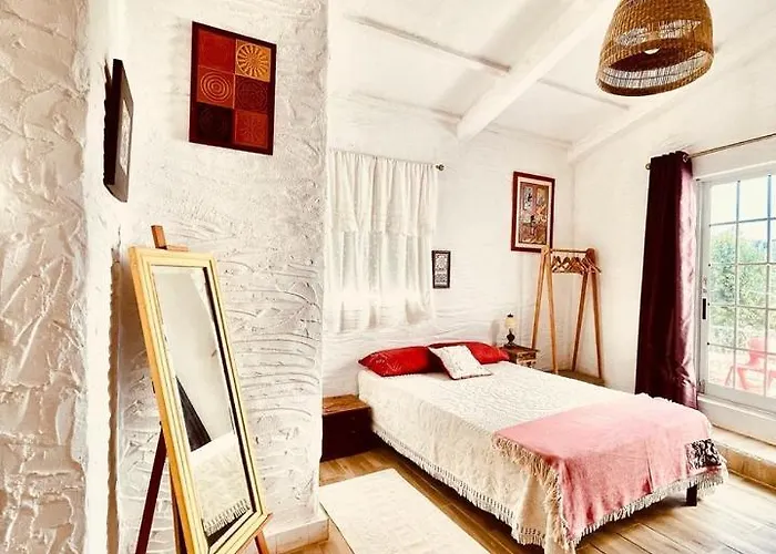 Monte Carrascal Guesthouse